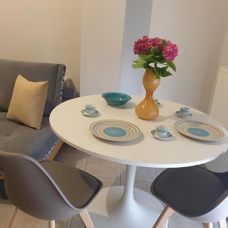 Comfortable Apartment In The Center Of Volos Very Close To The Port Exterior foto