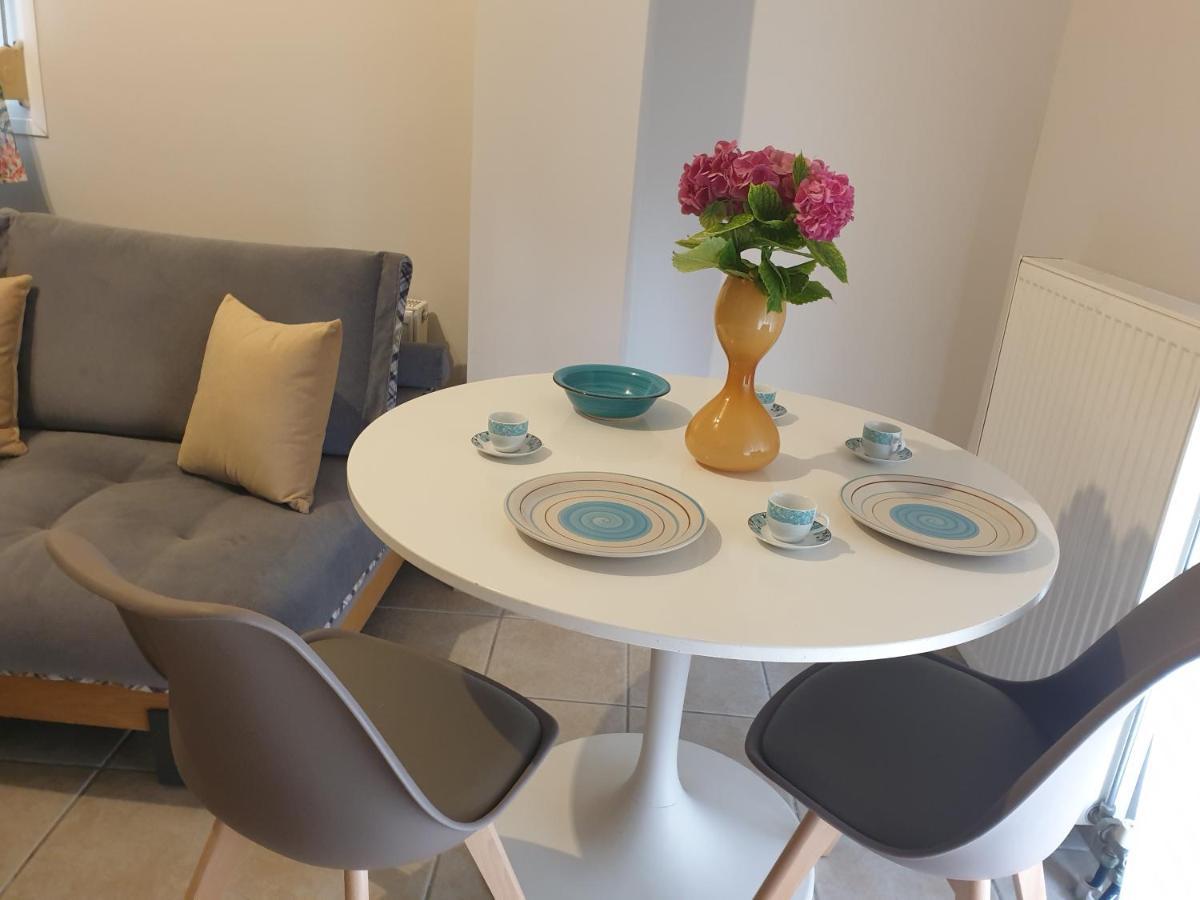 Comfortable Apartment In The Center Of Volos Very Close To The Port Exterior foto